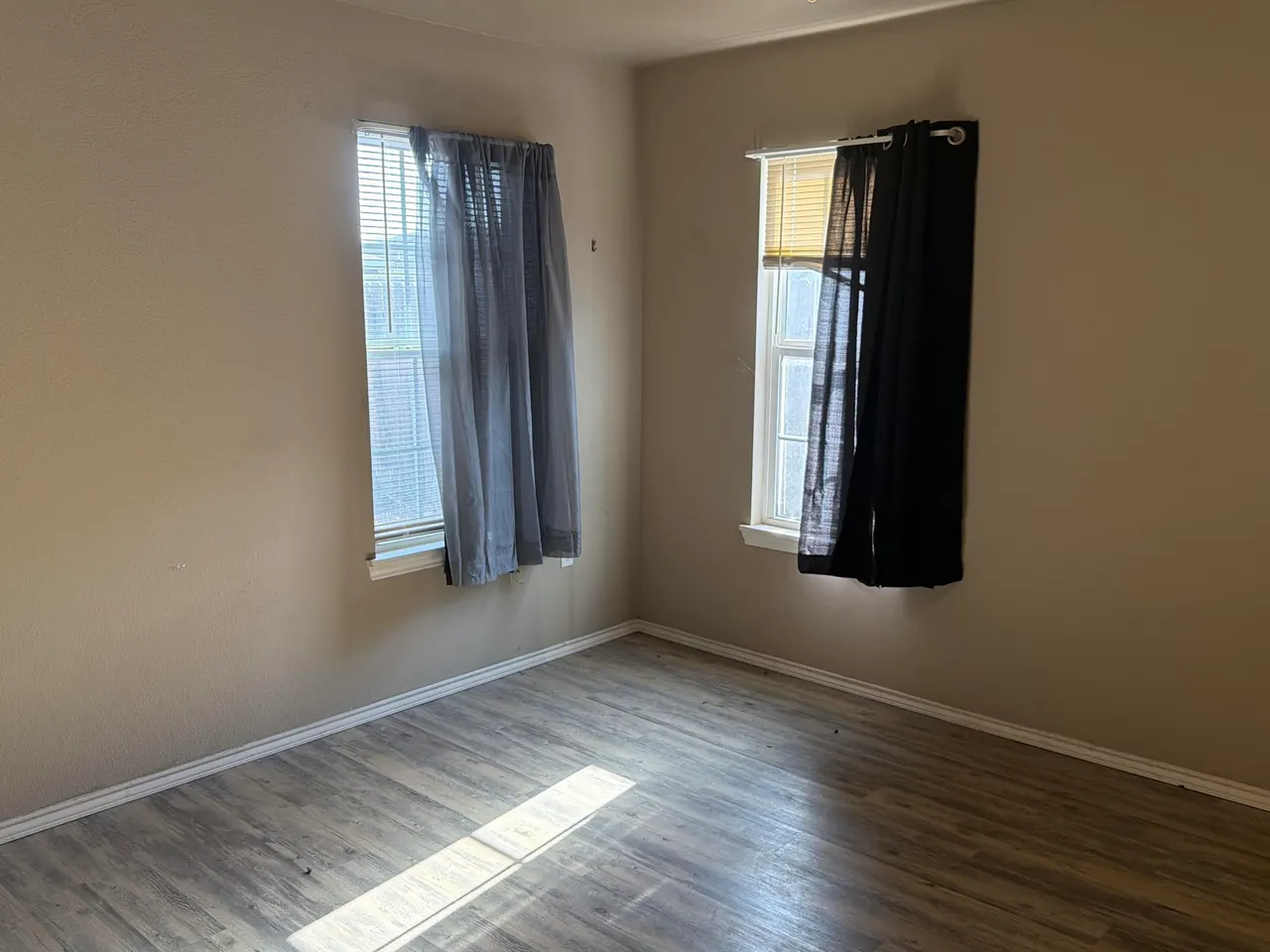 Photo 13 — 2215 E Main Street, Lubbock, TX 79403