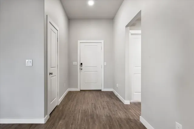 Photo 8 — 2909 Abbeville Avenue, Wolfforth, TX 79382