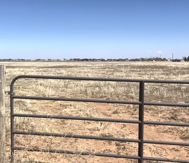 Front exterior — 12873 County Rd 1300, Wolfforth, TX 79382