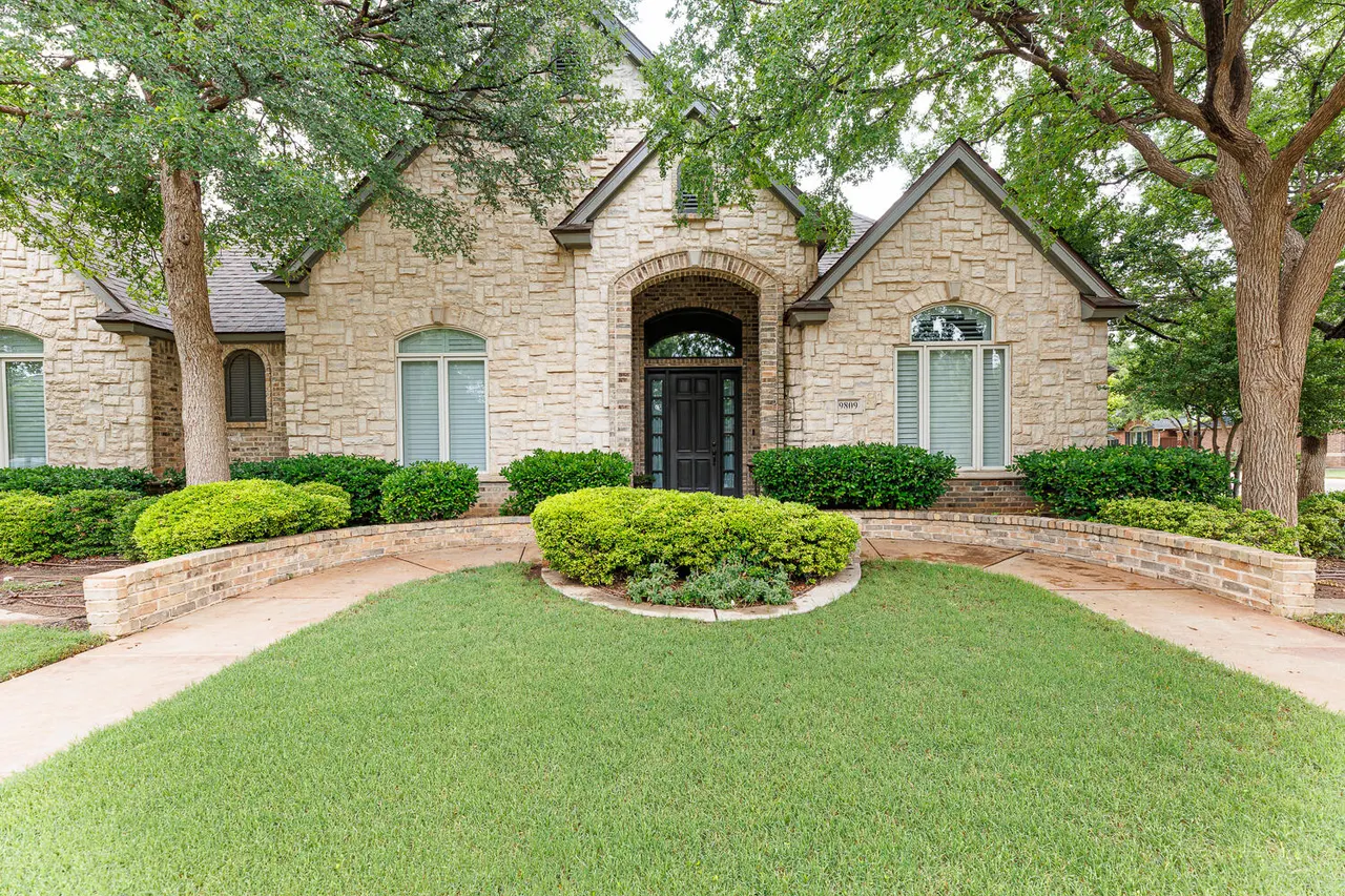 Photo 2 — 9809 Topeka Avenue, Lubbock, TX 79424