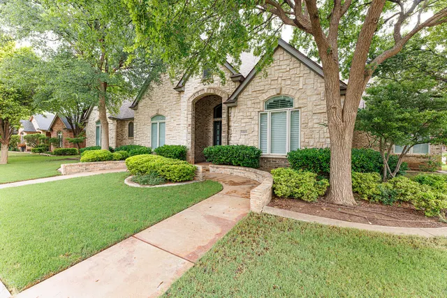 Photo 3 — 9809 Topeka Avenue, Lubbock, TX 79424