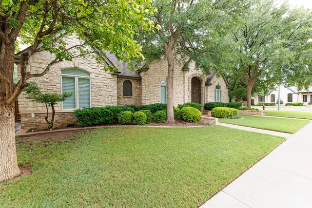 Photo 5 — 9809 Topeka Avenue, Lubbock, TX 79424