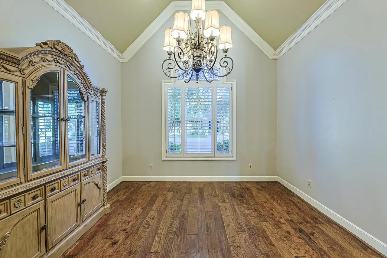 Photo 12 — 9809 Topeka Avenue, Lubbock, TX 79424