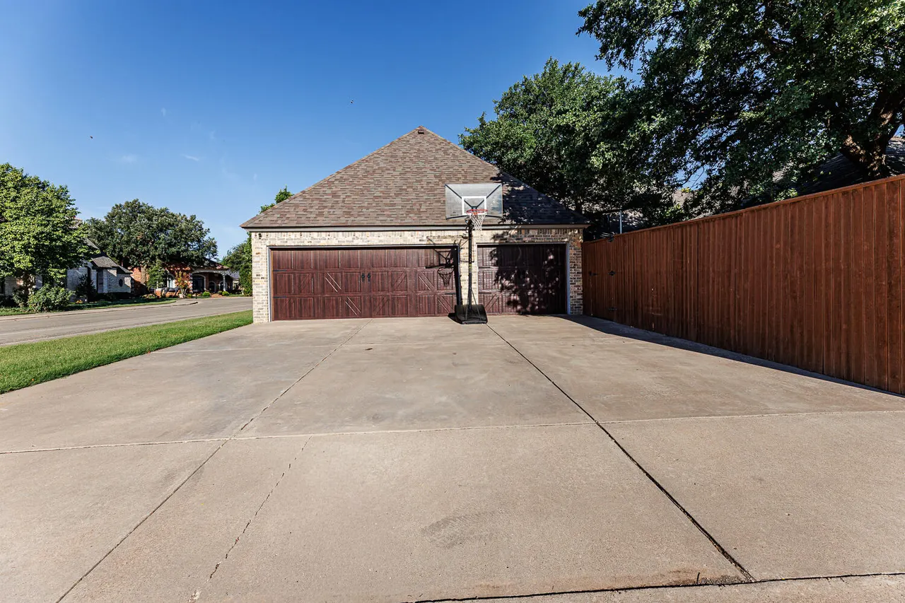 Photo 87 — 9809 Topeka Avenue, Lubbock, TX 79424
