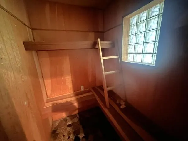 Photo 21 — 1804 Avenue H, Levelland, TX 79336