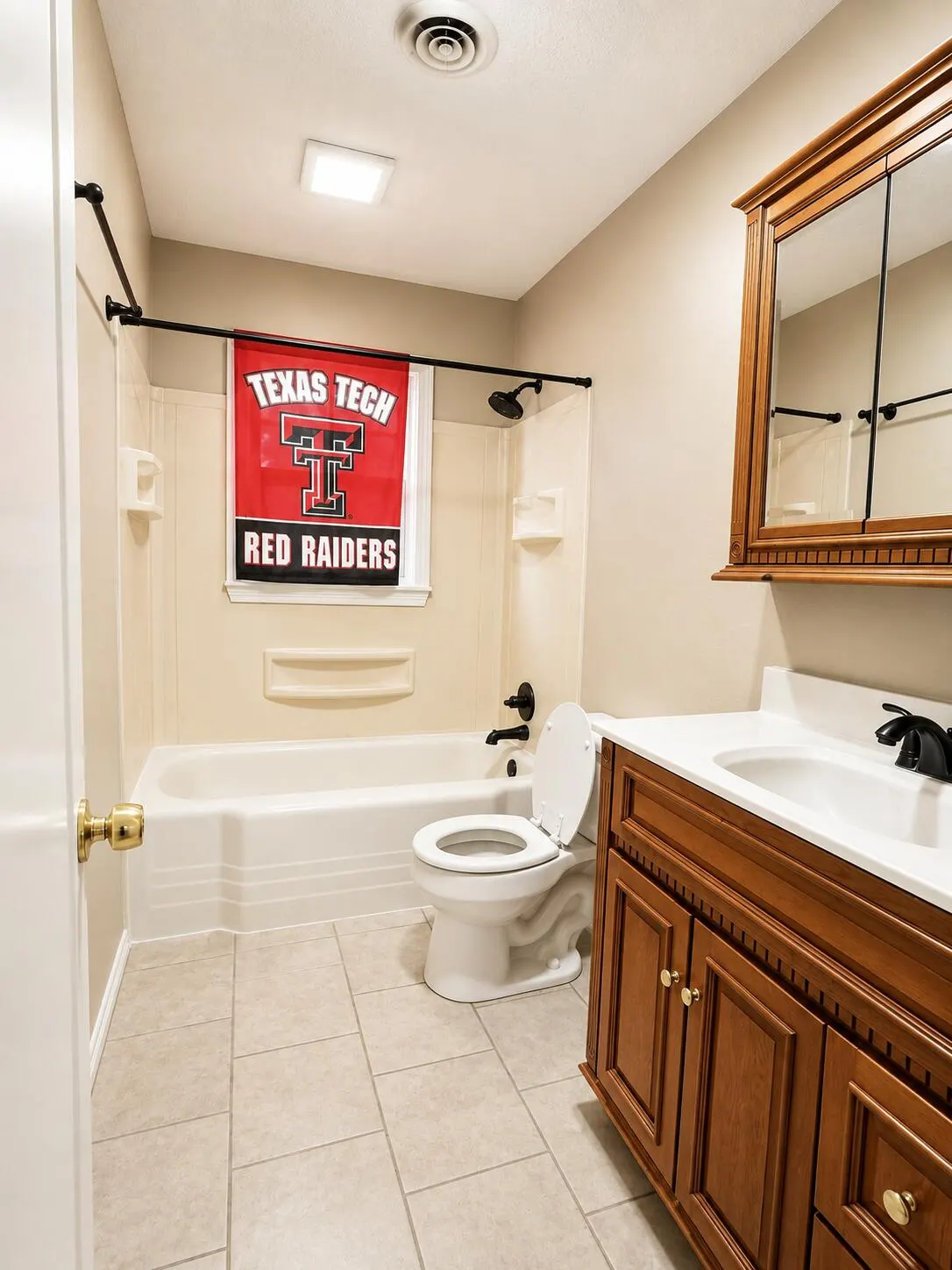 Photo 13 — 2611 39th Street, Lubbock, TX 79413
