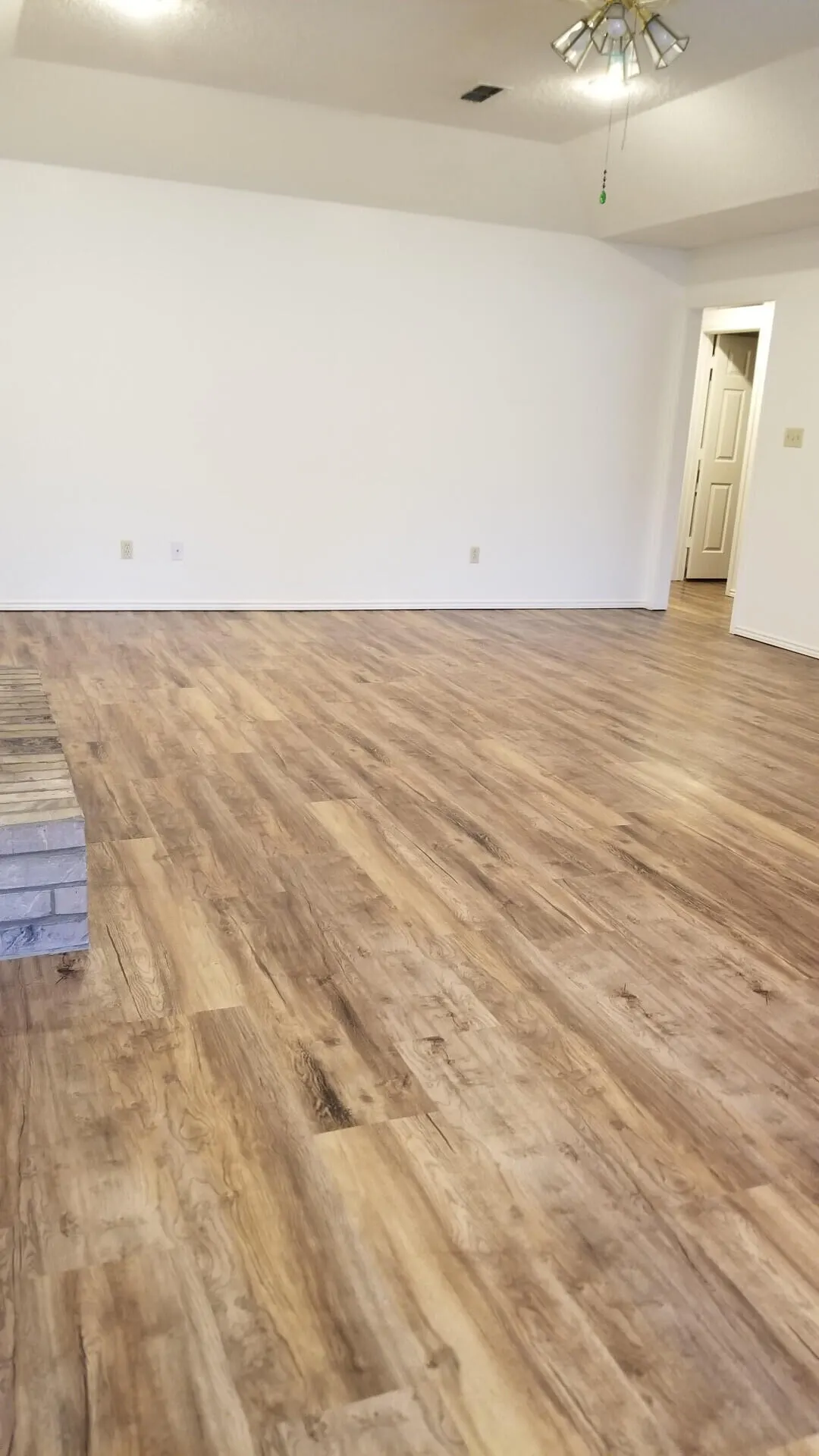 Photo 4 — 8307 Dixon Avenue, Lubbock, TX 79423