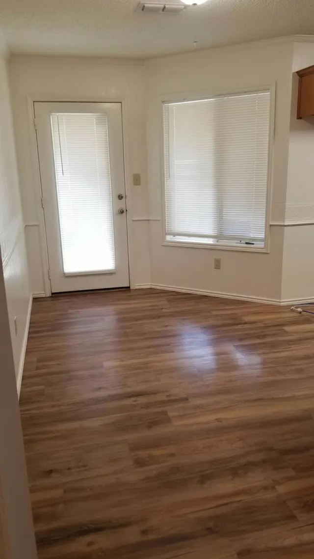 Photo 6 — 8307 Dixon Avenue, Lubbock, TX 79423