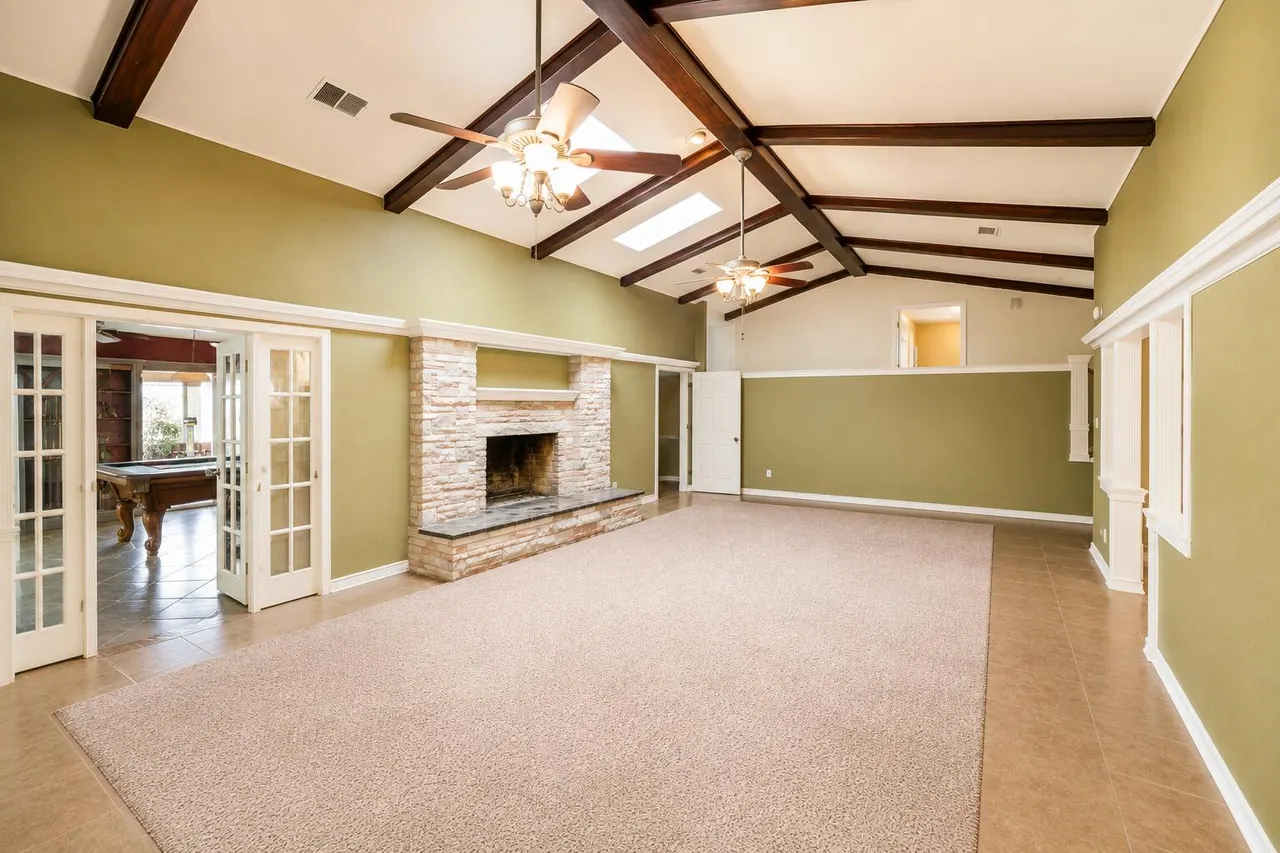Photo 3 — 7303 Alcove Avenue, Lubbock, TX 79407
