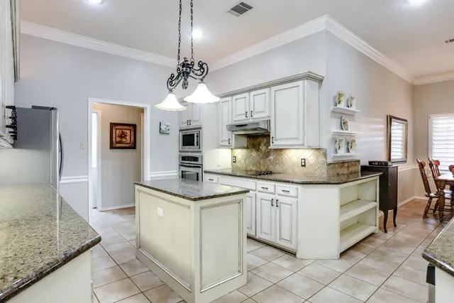 Photo 8 — 8212 Dover Avenue, Lubbock, TX 79424