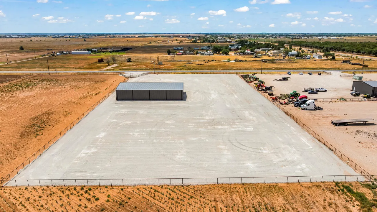 Photo 25 — 6322 Farm To Market Road 2641, Shallowater, TX 79363