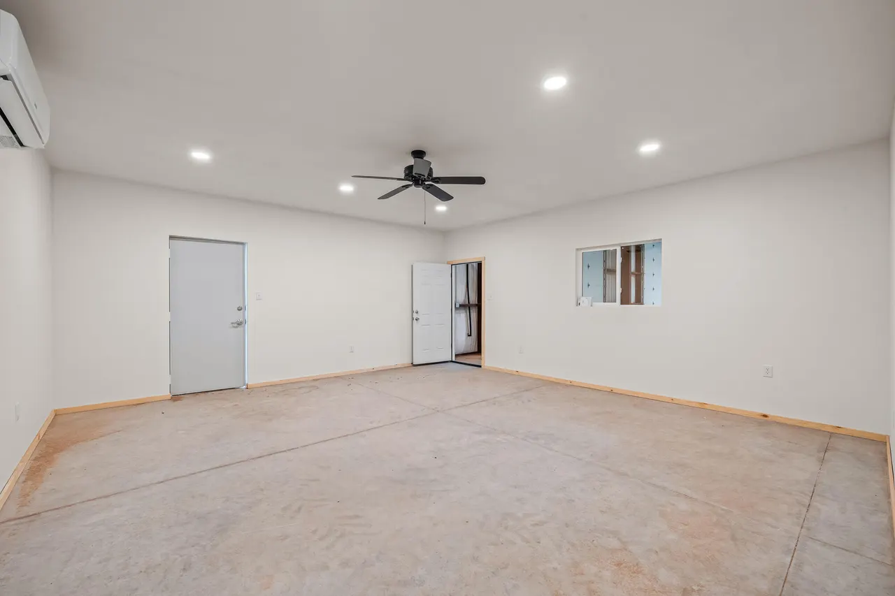 Photo 17 — 6322 Farm To Market Road 2641, Shallowater, TX 79363