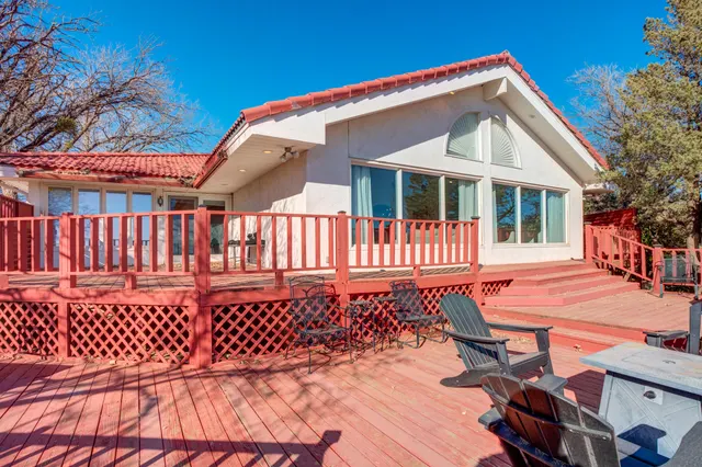 Photo 6 — 15 Surrey Circle, Ransom Canyon, TX 79366
