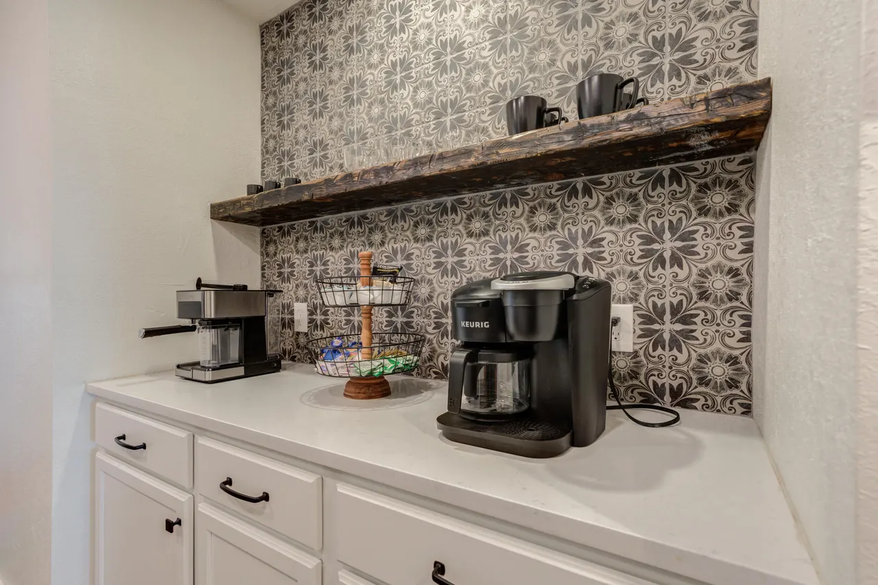 Photo 21 — 15 Surrey Circle, Ransom Canyon, TX 79366