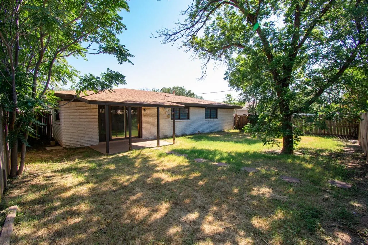 Photo 20 — 5413 32nd Street, Lubbock, TX 79407