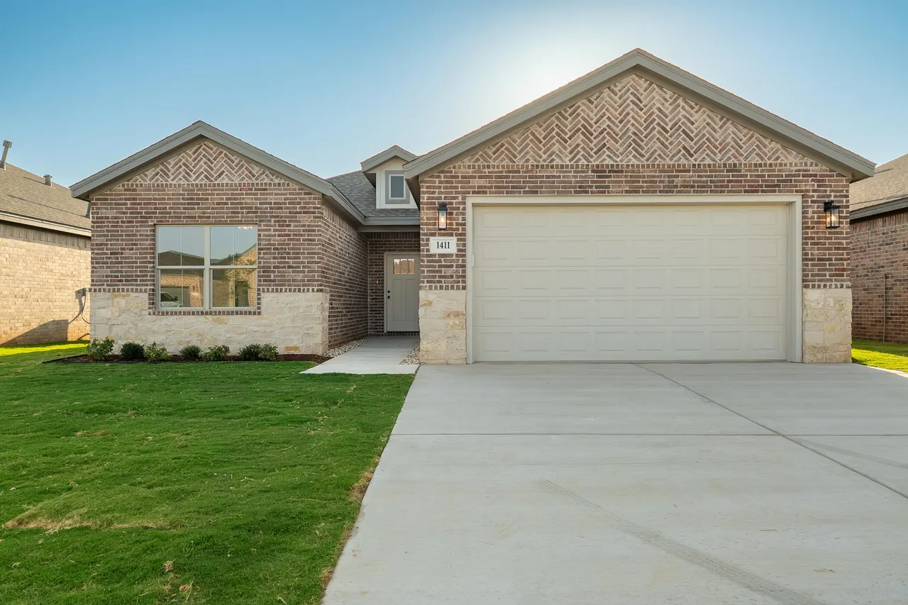 Front exterior — 1411 Farmhouse Avenue, Wolfforth, TX 79382