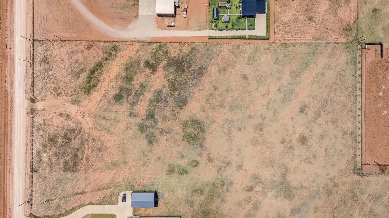 Photo 9 — 1176 County Road 1, Wilson, TX 79381