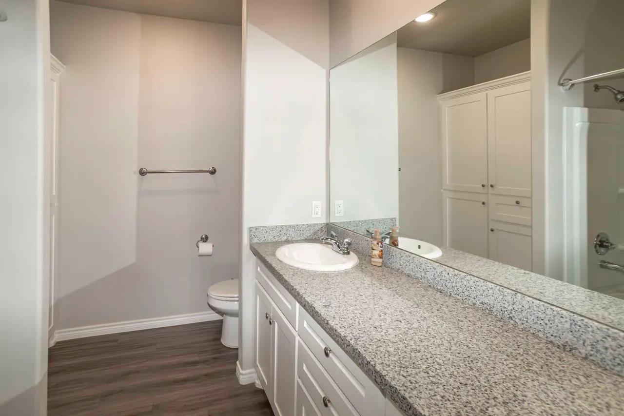 Photo 11 — 7012 12th Street, Lubbock, TX 79416