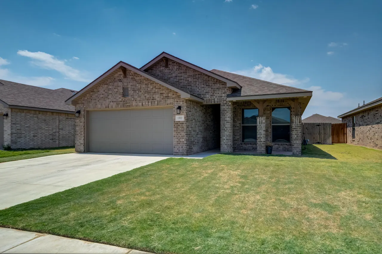 Front exterior — 1312 Ross Avenue, Lubbock, TX 79416