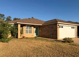 Sold home at 1108 Justice Avenue