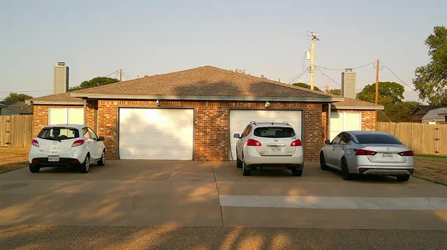 Photo 3 — 1304 Avenue F Avenue, Shallowater, TX 79363