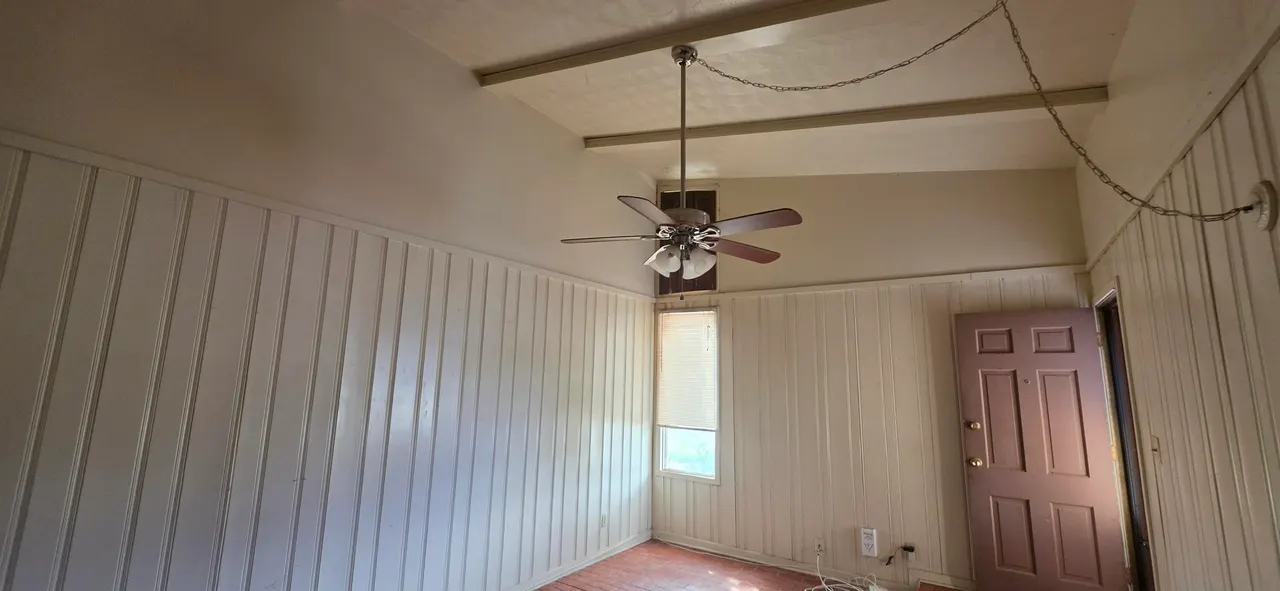 Photo 3 — 4939 9th Street, Lubbock, TX 79416