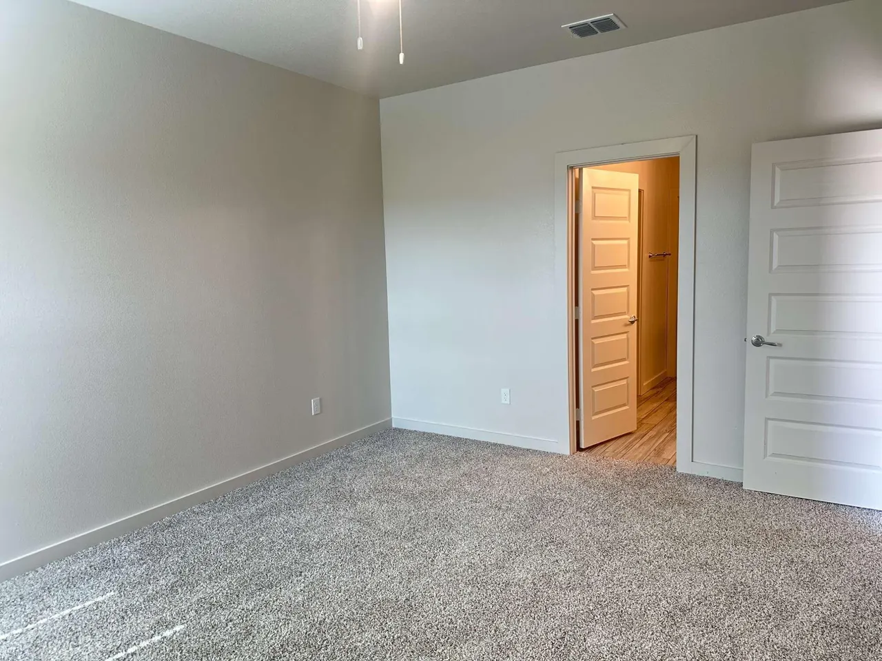 Photo 10 — 7039 40th Street, Lubbock, TX 79407