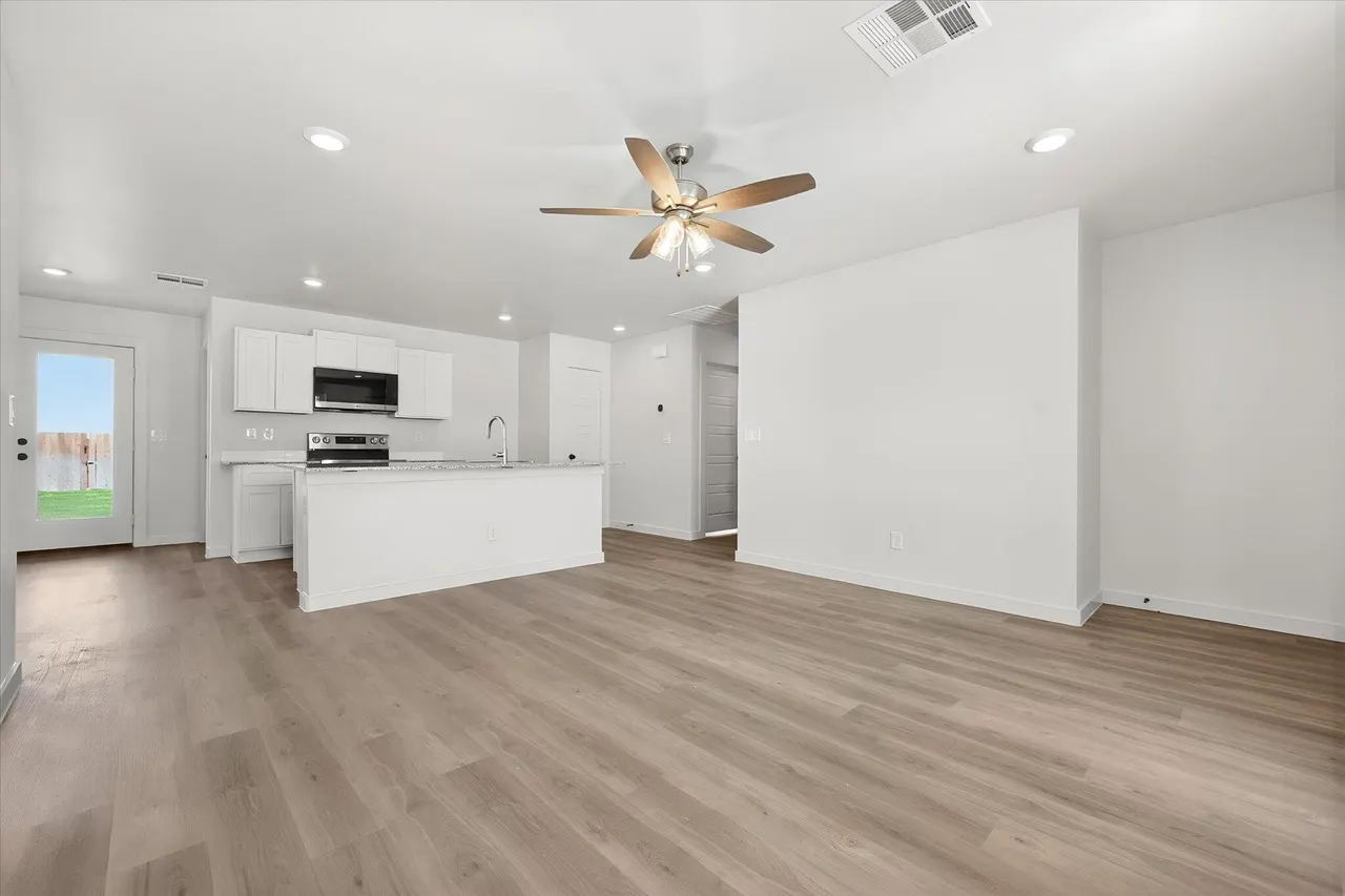 Photo 6 — 5502 Smith Street, Lubbock, TX 79416