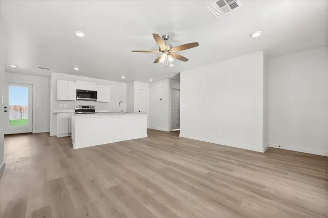 Photo 6 — 5502 Smith Street, Lubbock, TX 79416
