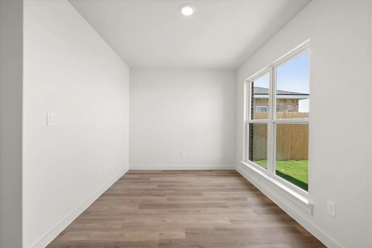 Photo 14 — 5502 Smith Street, Lubbock, TX 79416
