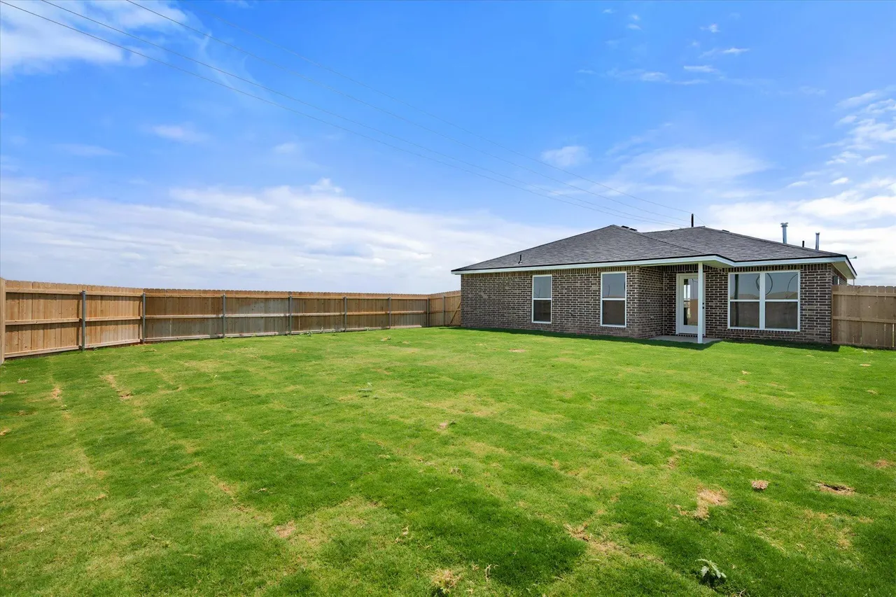 Photo 24 — 5502 Smith Street, Lubbock, TX 79416