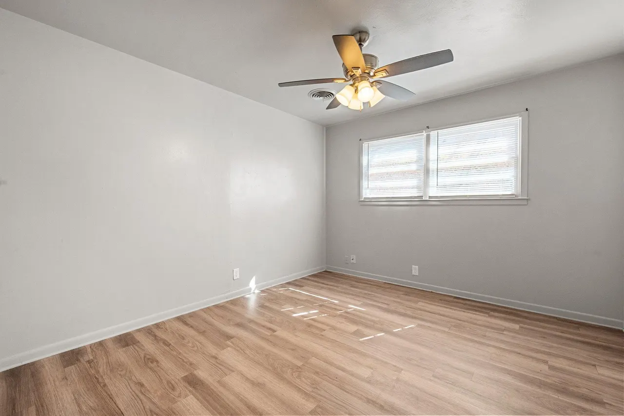 Photo 12 — 2319 53rd Street, Lubbock, TX 79412