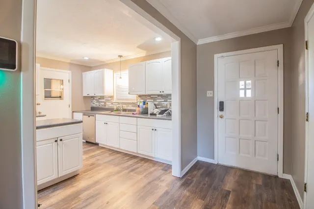 Photo 4 — 4413 53rd Street, Lubbock, TX 79414