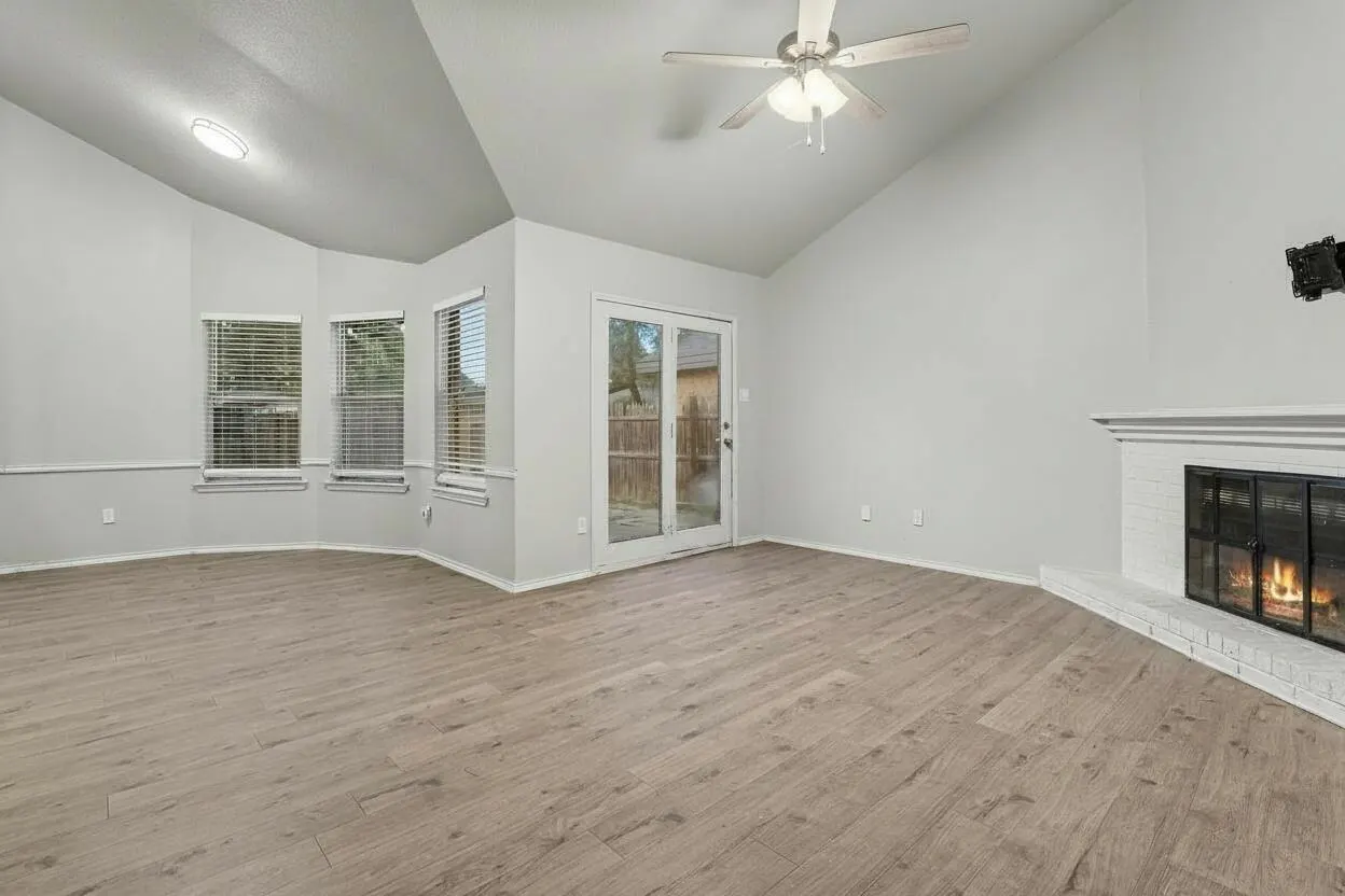 Photo 4 — 5516 96th Street, Lubbock, TX 79424