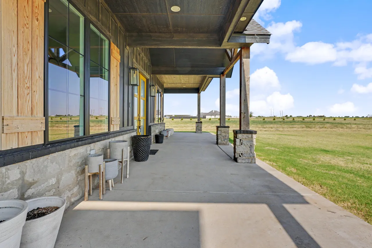 Photo 5 — 3021 County Road 6000, Lubbock, TX 79415