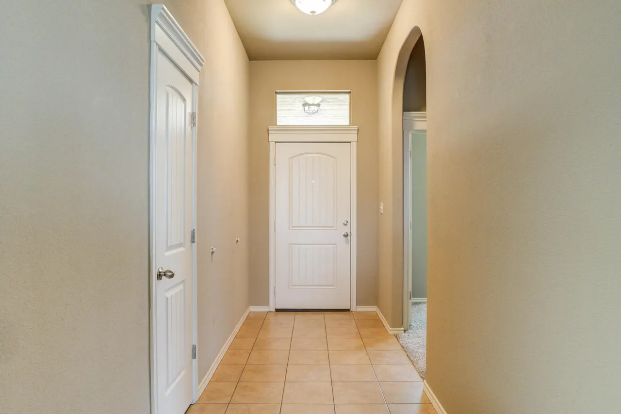 Photo 4 — 7621 85th Street, Lubbock, TX 79424
