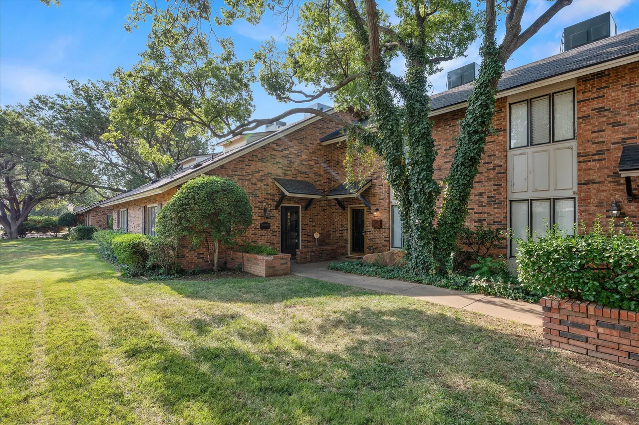 Front exterior — 2317 33rd Street, Lubbock, TX 79411