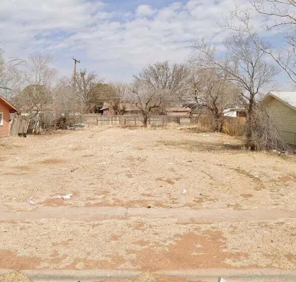 Front exterior — 2915 E Baylor Street, Lubbock, TX 79403
