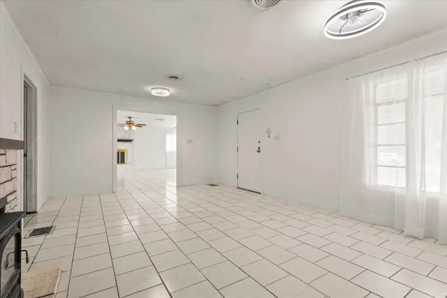 Photo 7 — 4506 17th Street, Lubbock, TX 79416