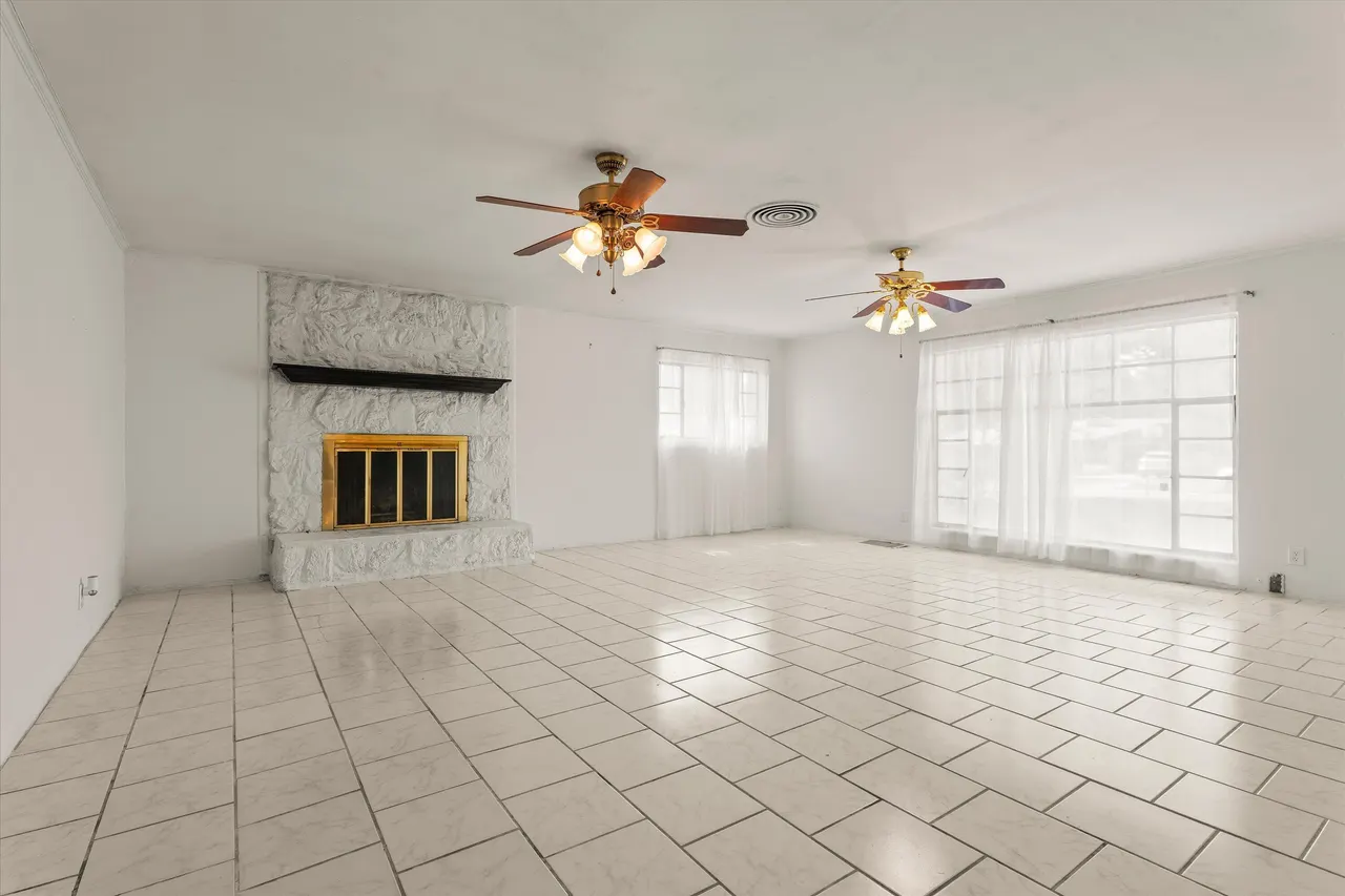 Photo 8 — 4506 17th Street, Lubbock, TX 79416