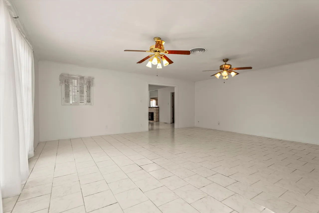 Photo 9 — 4506 17th Street, Lubbock, TX 79416