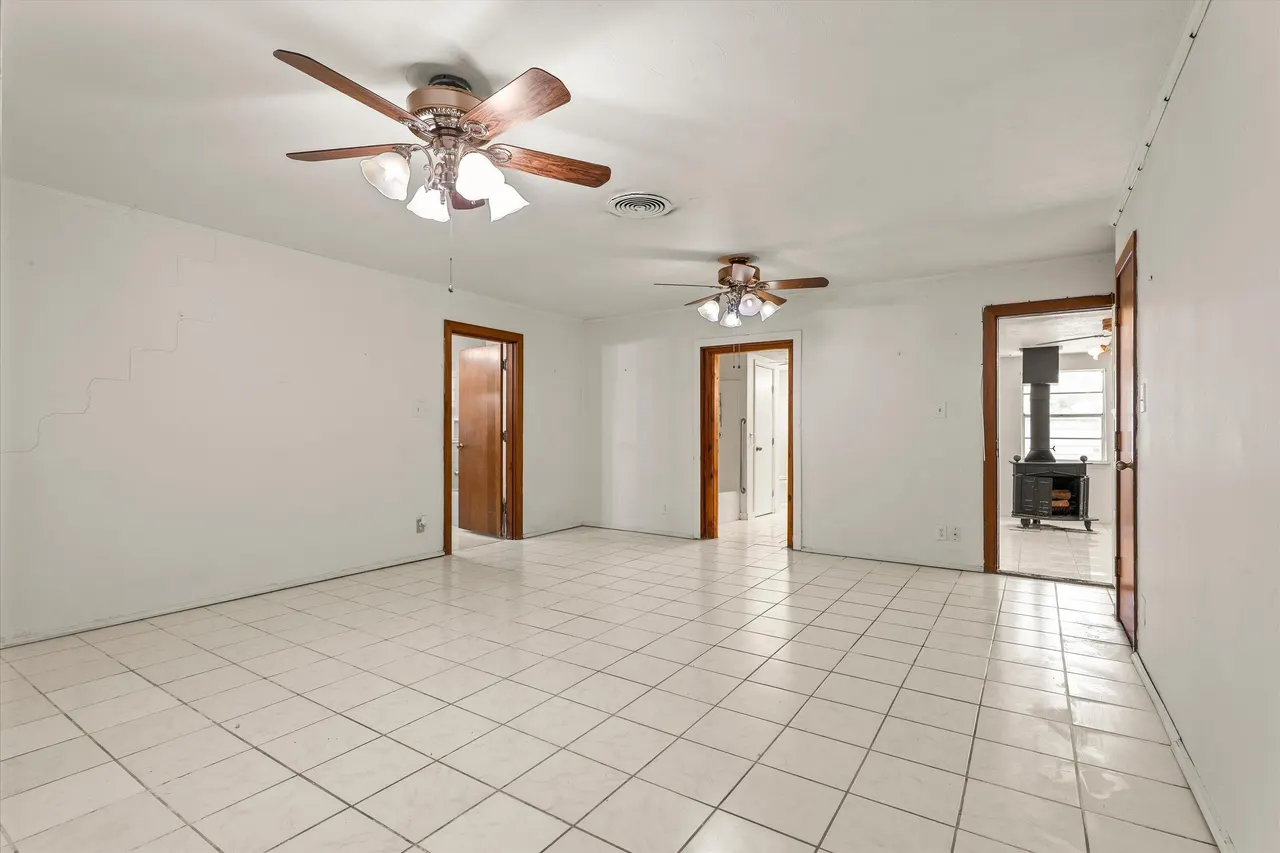 Photo 13 — 4506 17th Street, Lubbock, TX 79416