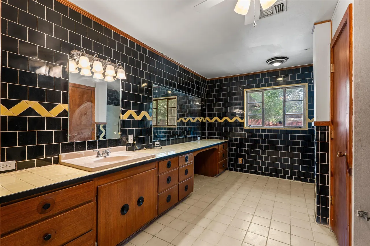 Photo 25 — 4506 17th Street, Lubbock, TX 79416