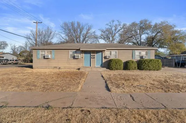 Front exterior — 1924 26th Street, Lubbock, TX 79411