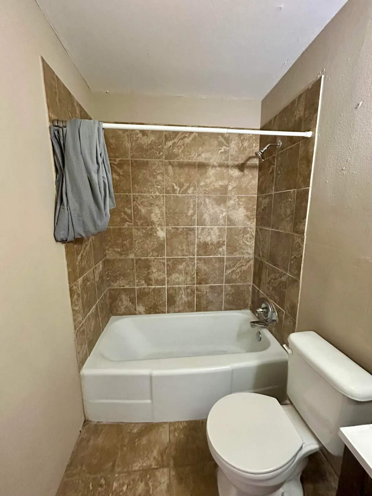 Photo 14 — 1924 26th Street, Lubbock, TX 79411