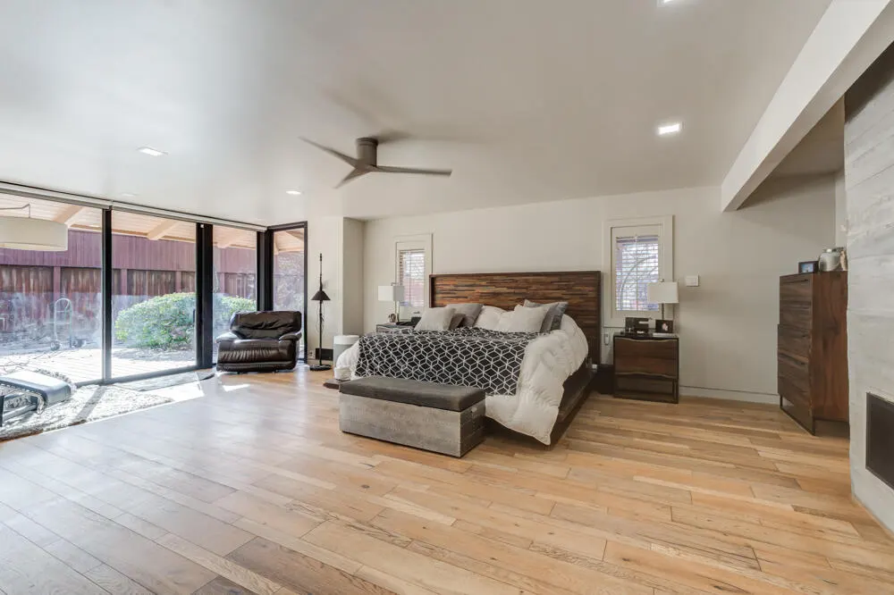 Photo 4 — 1904 Vicksburg Avenue, Lubbock, TX 79407