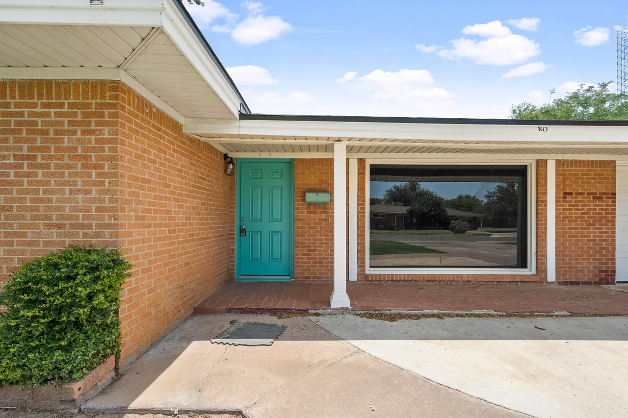 Photo 2 — 4211 49th Street, Lubbock, TX 79413