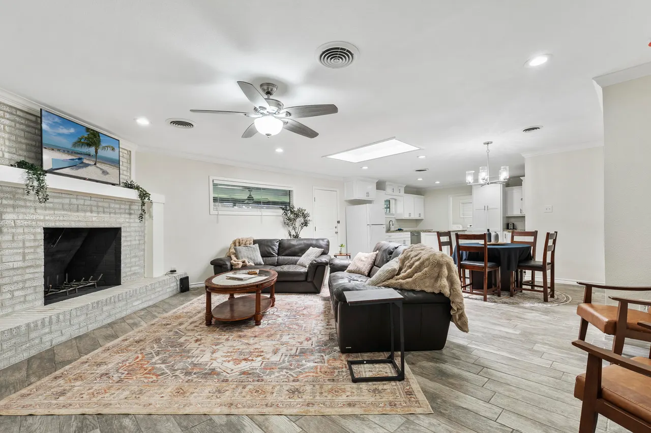 Photo 4 — 4211 49th Street, Lubbock, TX 79413