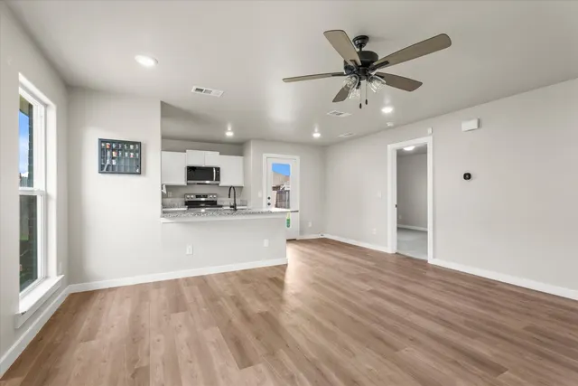 Photo 6 — 13208 Avenue S, Lubbock, TX 79423