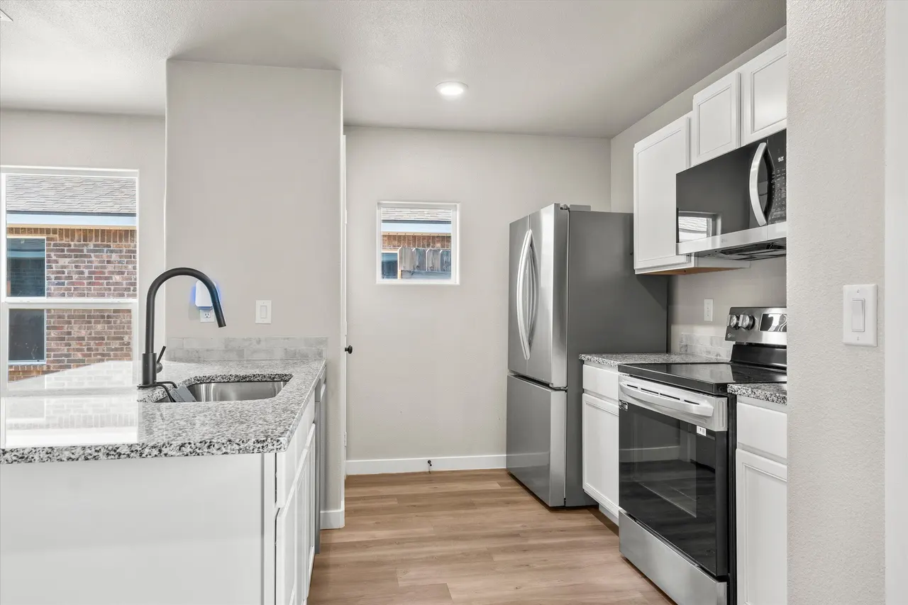 Photo 8 — 13208 Avenue S, Lubbock, TX 79423